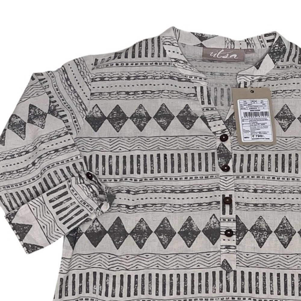 Utsa Women's Beige Small Tunic‎ Top Geometric